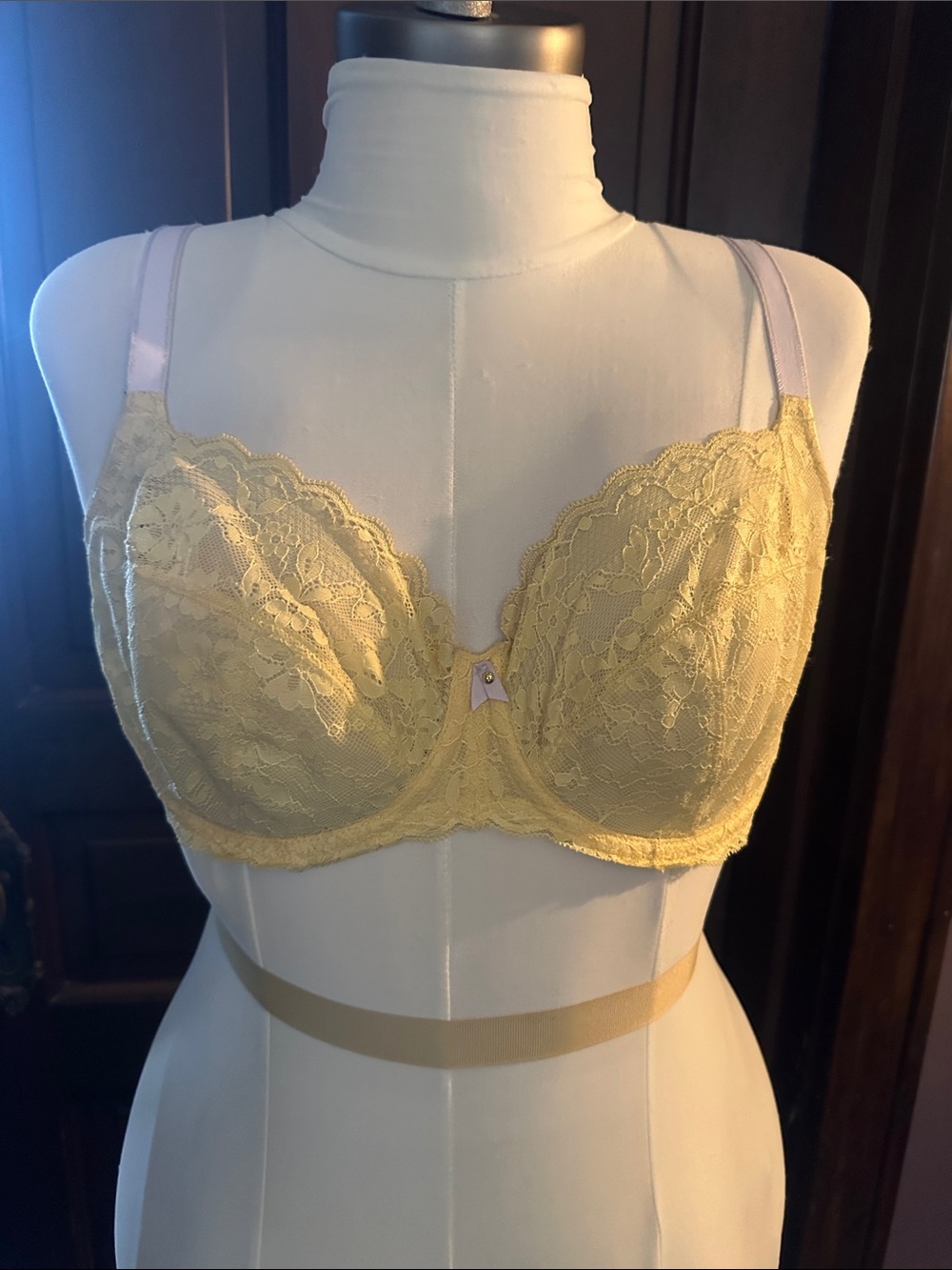 Freya Yellow Lace Underwire Bra with Lilac Straps
